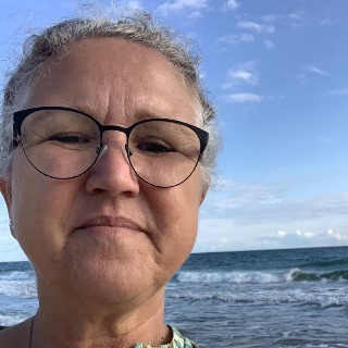 Findes der en mand, som kunne tænke sig at blive gammel med mig. 
Savner tosomheden. ... chat med Dorte, en Kvinde fra Ølstykke. Stort chat-forum.