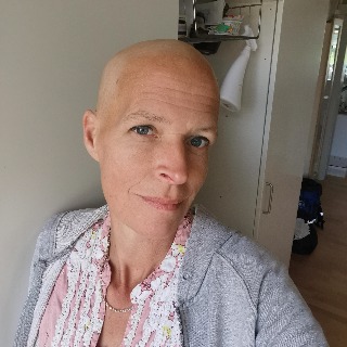 FuldtidsMor til 2
Single
Grineflip
Fed humor (måske lidt galgenhumor til tider)
Afslap ... chat med Momithegreat, en Kvinde fra Frederiksværk. Stort chat-forum.