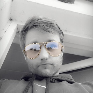 Hej er em stille og rolig sød fyr med benene nede på jorden og  ... chat med Jannick26, en Mand fra Billund. Stort chat-forum.