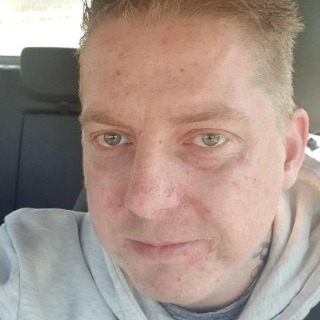 Hej jeg er en mand/dreng på 29 som stadig godt kan lide at feste engang imellem har ejen l ... chat med Rasmus, en Mand fra Fjerritslev. Stort chat-forum.
