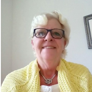 Hej jeg er enepige der savner en at være out og han ligeså jeg elsker naturen og en tur ti ... chat med Mona, en Kvinde fra Kjellerup. Stort chat-forum.