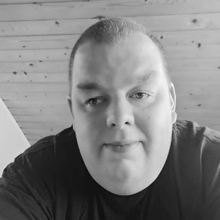 Jeg er en mand med stort M, 40 år gammel og single, som arbejder som daglig manager for et ... chat med Basse, en Mand fra Farsø. Stort chat-forum.