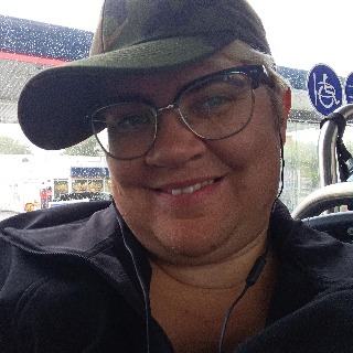 Jeg er en sød og dejlig ung kvinde på 33 jeg bor for mig selv I Nordjylland/Vendsyssel i e ... chat med Anita, en Kvinde fra Dronninglund. Stort chat-forum.