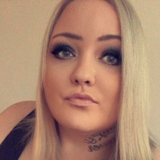 Spørg ... chat med Kira, en Kvinde fra Faaborg. Stort chat-forum.