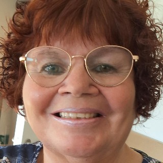 Jeg søger en sød kæreste.
 ... chat med Sunrid, en Kvinde fra Randers C. Stort chat-forum.