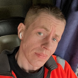 Hej
Jeg er en frisk single mand der lige ville ind og se om denne side er seriøs eller so ... chat med Brian, en Mand fra Struer. Stort chat-forum.