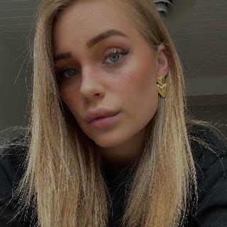 Hej 👋  ... chat med Kamilla, en Kvinde fra Silkeborg. Stort chat-forum.