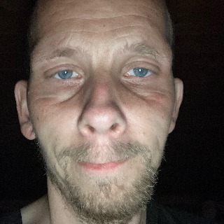 Hej ... chat med David, en Mand fra Støvring. Stort chat-forum.