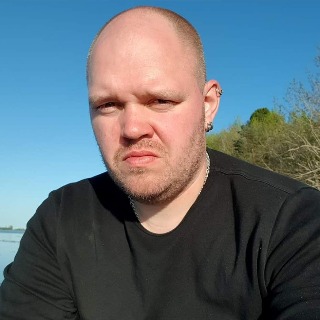 ja hvem er jeg. jeg er ikke så gode til at beskrive mig selv. jeg er 42 har 2 børn og ønsk ... chat med Richard, en Mand fra Tarm. Stort chat-forum.