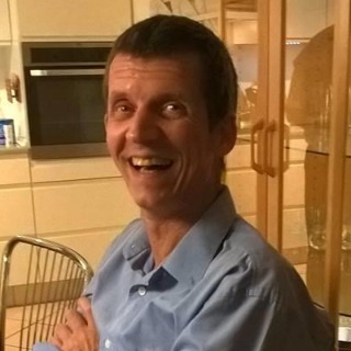 Hej jeg er en frisk ældre herrer med et stort hjerte, jeg søger en kvinde som vil elske mi ... chat med Tomj, en Mand fra Søndersø. Stort chat-forum.