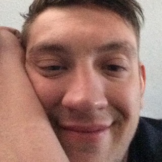 Håndværker med hænderne skruet rigtigt på – både på arbejdet og i livet. Jeg bygger huse t ... chat med Anders, en Kvinde fra Horsens. Stort chat-forum.