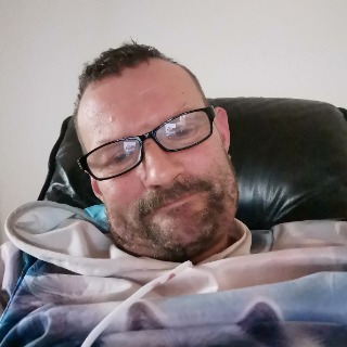 Jeg er en omsorgsfuld kærlig varm sød og lyttende person som søger kærlighed og have en at ... chat med Jacob, en Mand fra Sakskøbing. Stort chat-forum.