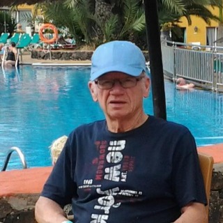 Jeg er pensionist, gift, mange år, min kone er plejekrævende. hendes kvindelige læge fores ... chat med Stoneblack, en Mand fra Køge. Stort chat-forum.