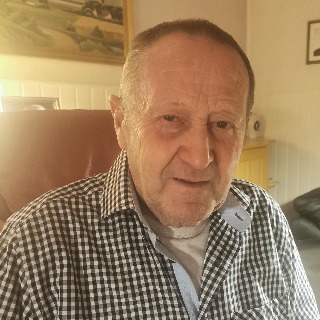 Hej. Mit navn er Jørgen Clausen, jeg er 76 år gammel, og jeg bor på vestfyn i Glamsbjerg m ... chat med Jørgen, en Mand fra Glamsbjerg. Stort chat-forum.