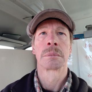 Hej derude, prøver denne vej. Jeg er mand i min bedste (lidt over 60). Men er frisk og på  ... chat med Allanf, en Mand fra Varde. Stort chat-forum.