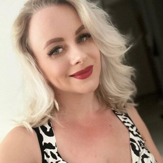 Hej, jeg er ny her, og jeg søger en ven eller en kæreste. ... chat med Emillia, en Kvinde fra Frederiksberg C. Stort chat-forum.