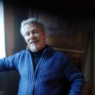 Kærlig mand med humor og glimt i øjet søger en veninde til alt der er dejligt når man er t ... chat med Finn, en Mand fra Åbyhøj. Stort chat-forum.